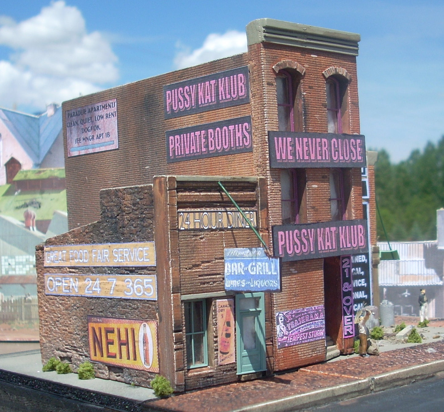 COMING AND GOING - DD1048